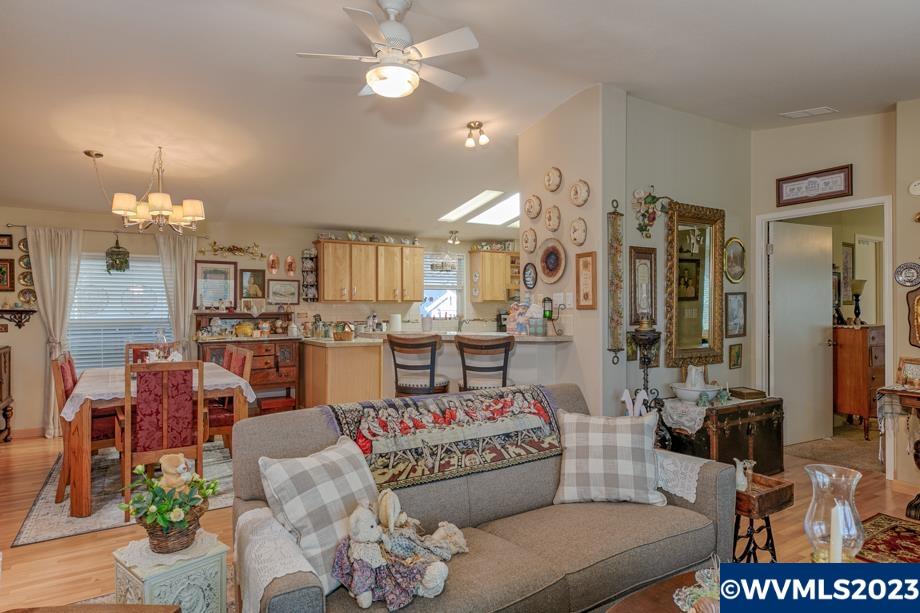 1630 Wallace Road Northwest, Unit 19 Salem, OR 97304 - Photo 12 of 26