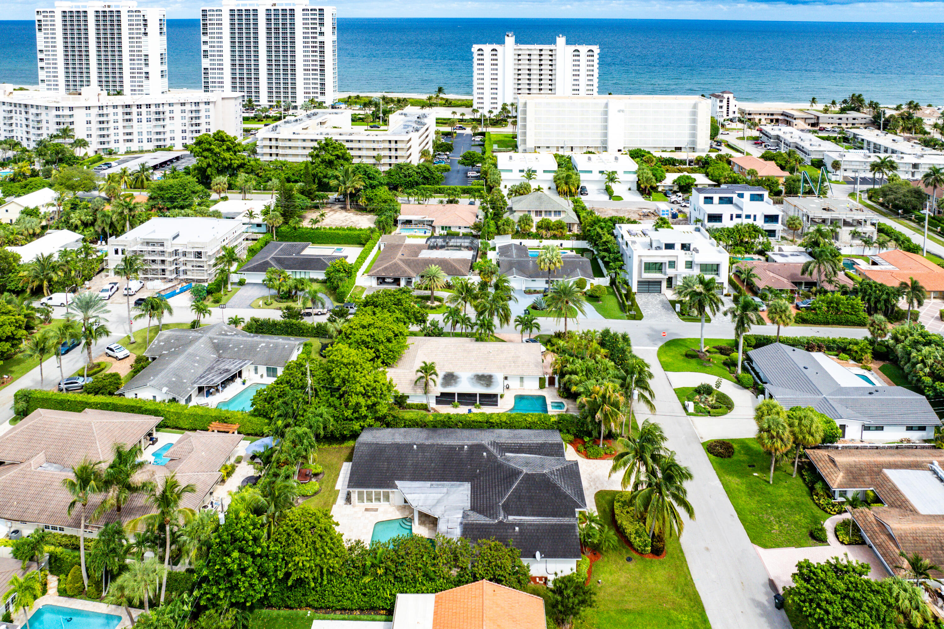783 Valencia Drive Boca Raton, FL 33432 - Photo 45 of 45 a picture of houses with yard