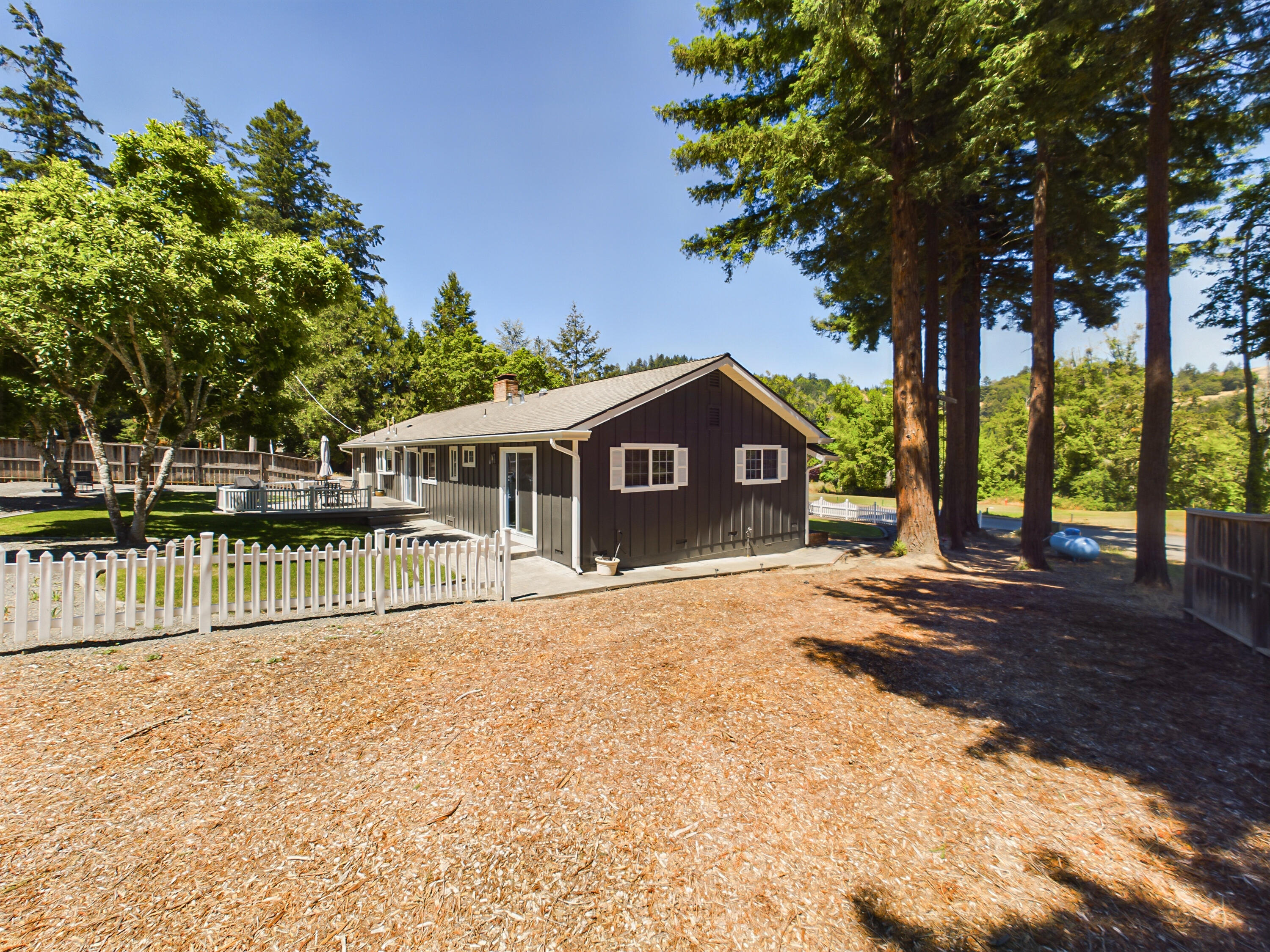 182 East Branch Road Garberville, CA 95542 - Photo 47 of 47