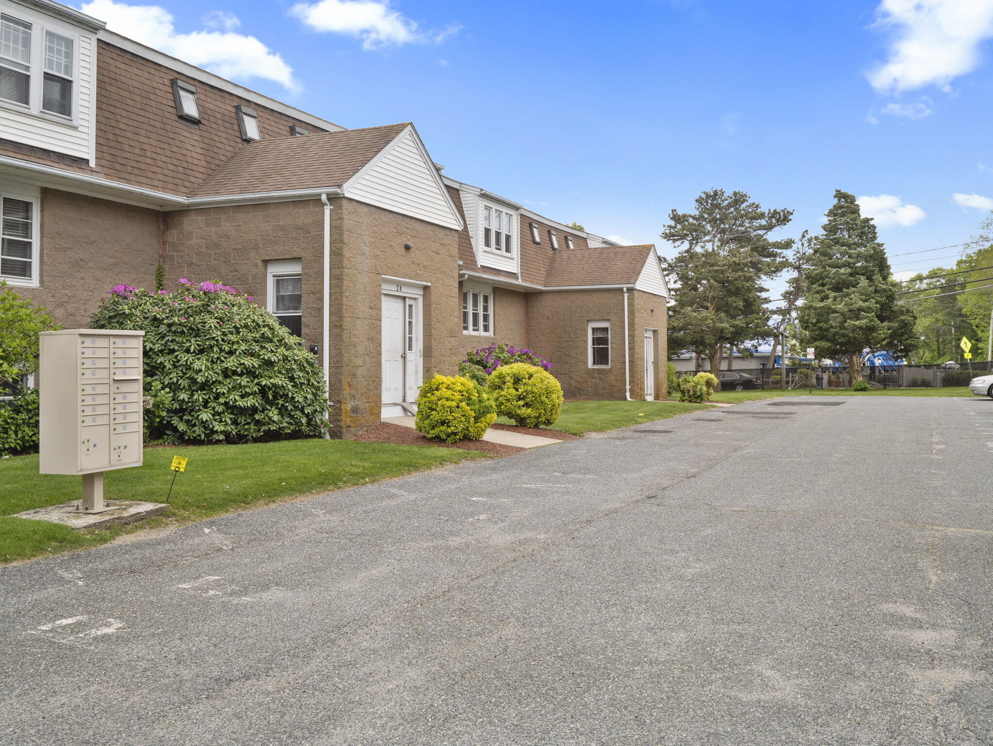 24 Bettys Pond Road, Unit 1K Hyannis, MA 02601 - Photo 2 of 39 38-web-or-mls-24 Bettys Pond Rd 1K Barns