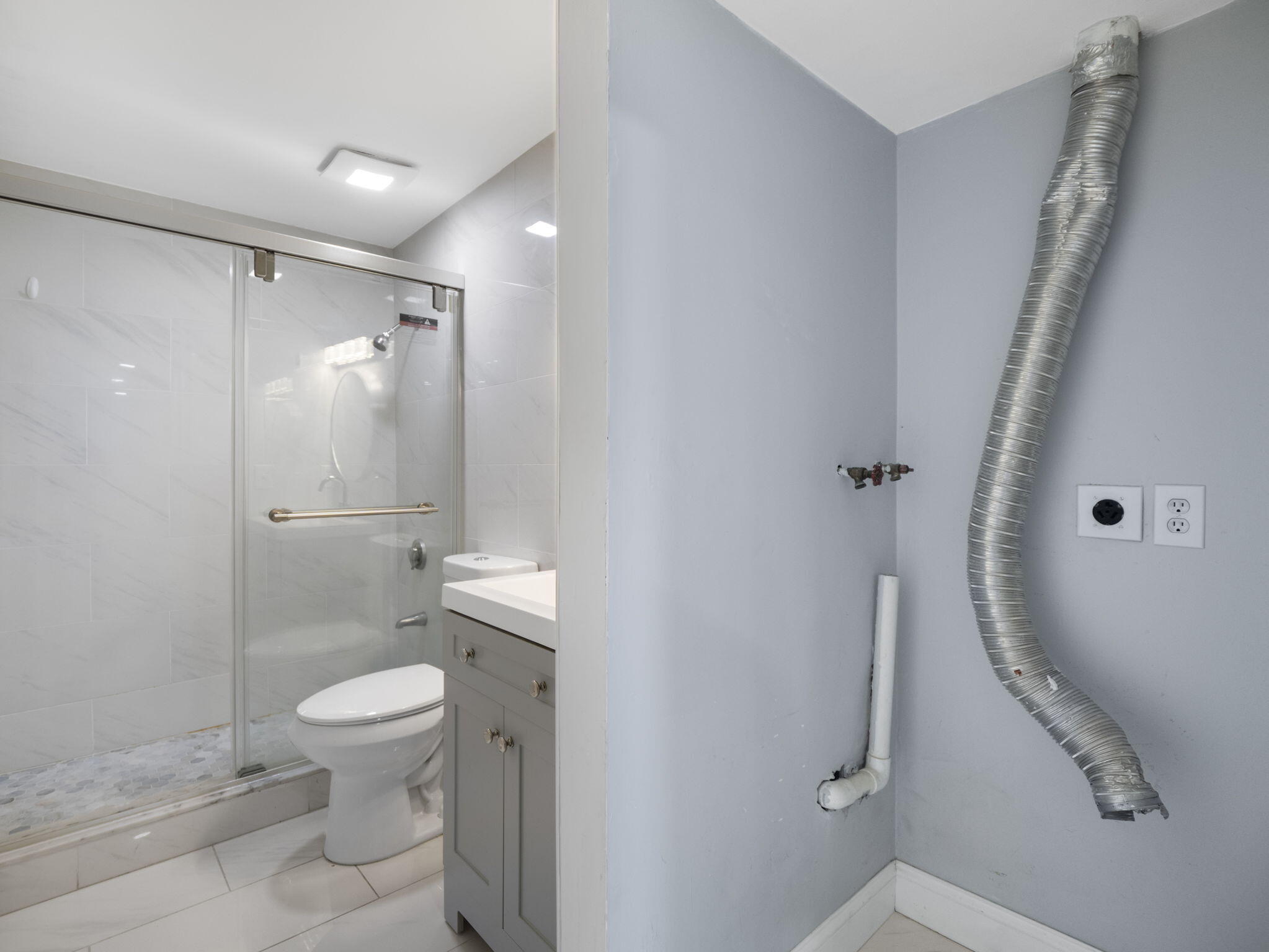 24 Bettys Pond Road, Unit 1K Hyannis, MA 02601 - Photo 30 of 39 22-web-or-mls-24 Bettys Pond Rd 1K Barns