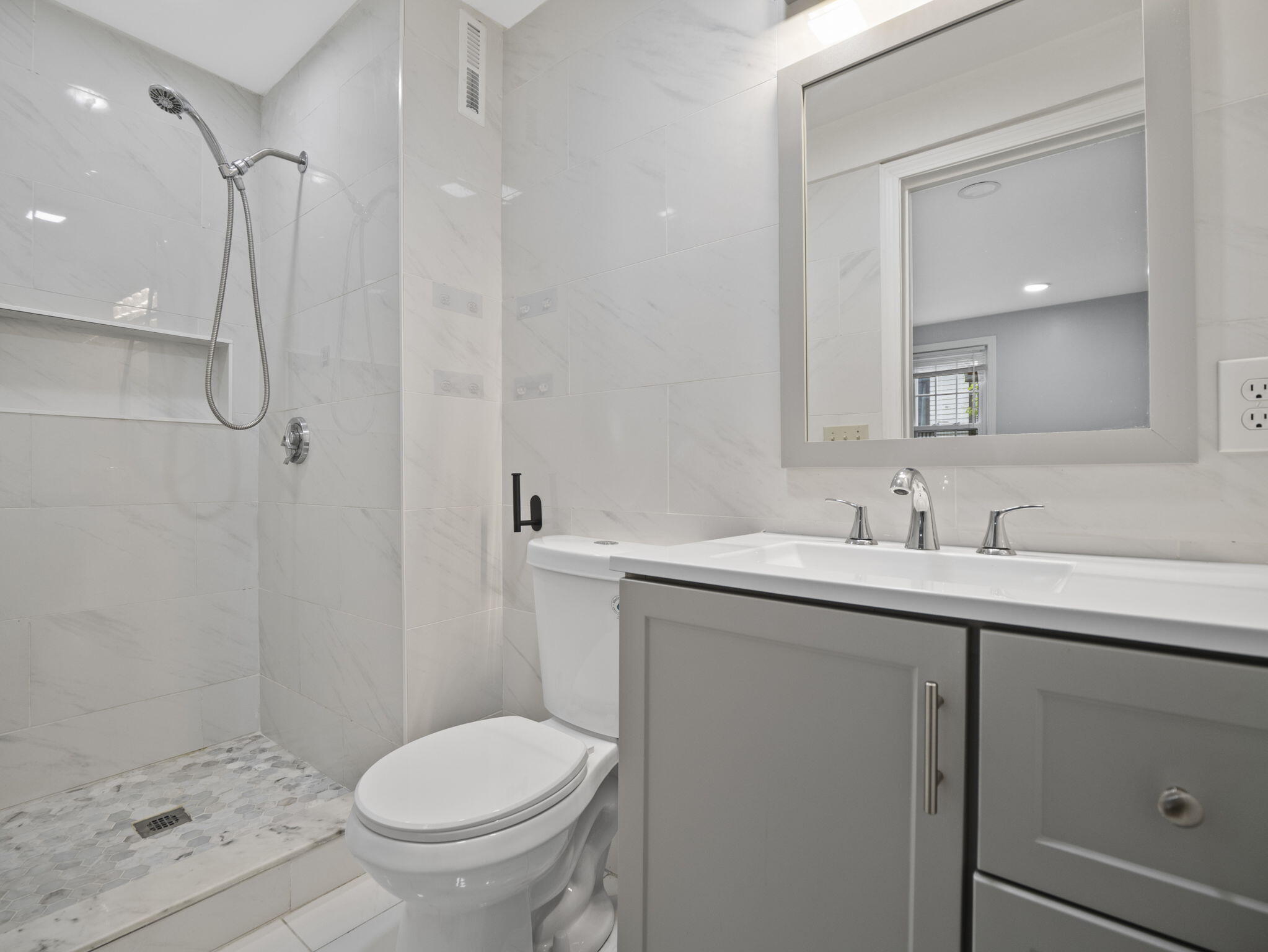 24 Bettys Pond Road, Unit 1K Hyannis, MA 02601 - Photo 37 of 39 29-web-or-mls-24 Bettys Pond Rd 1K Barns