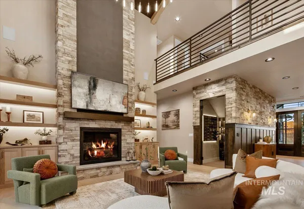$2,399,900 | 7017 North Cairnhill Way, Eagle, ID 83616
