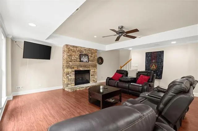 a picture of a floor plan