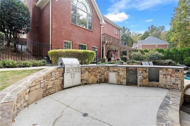 $1,250,000 | 160 Stone Orchard Court, Alpharetta, GA 30004