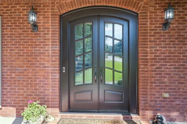 $1,250,000 | 160 Stone Orchard Court, Alpharetta, GA 30004