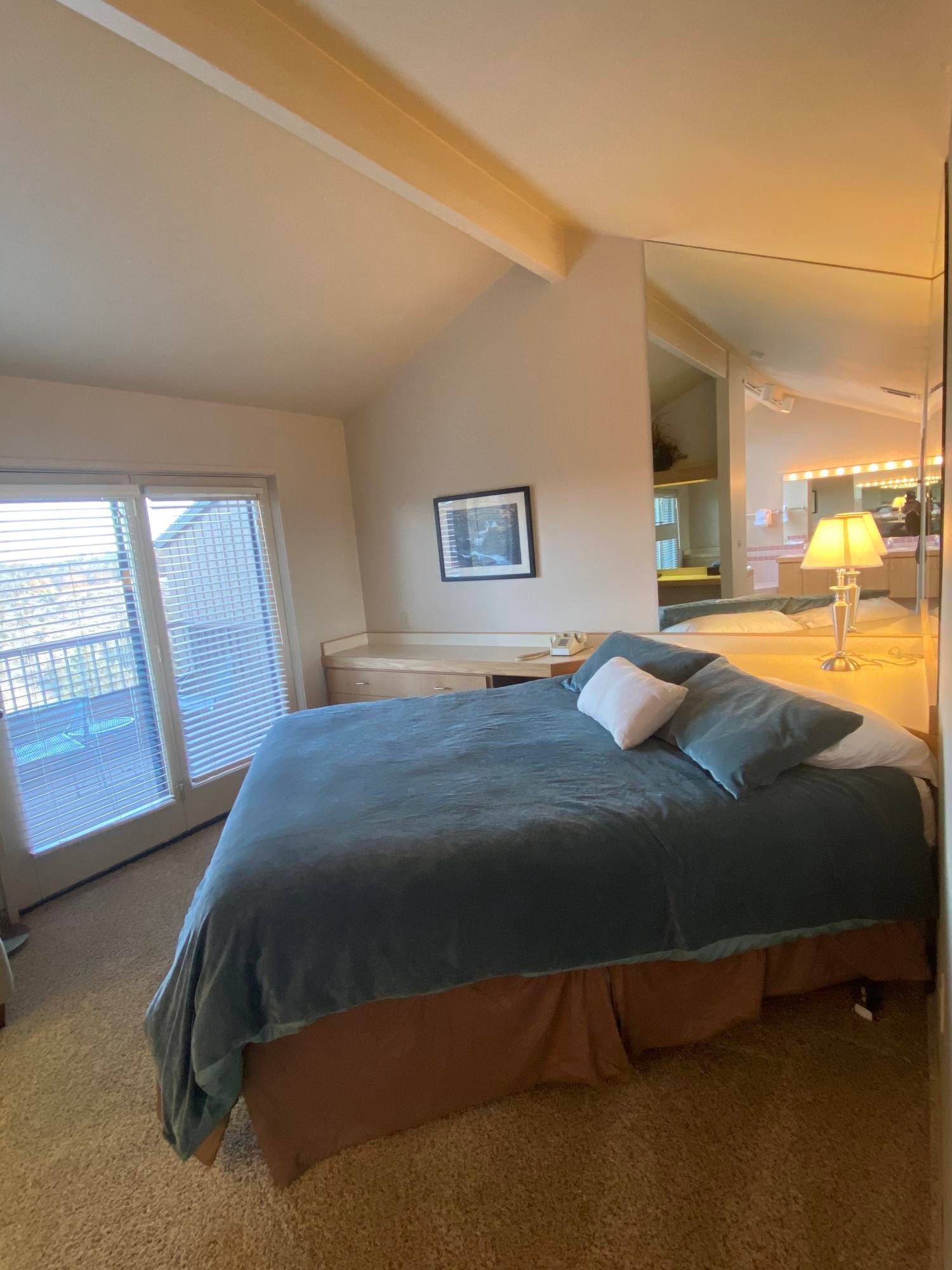 1830 Redtail Hawk Drive, Unit RV59B Redmond, OR 97756 - Photo 20 of 25 IMG_1254