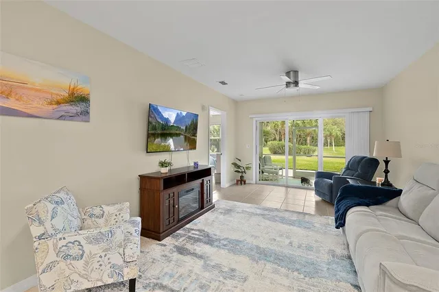 $2,200 | 1000 Canopy Walk Lane, Unit 1013, Palm Coast, FL 32137