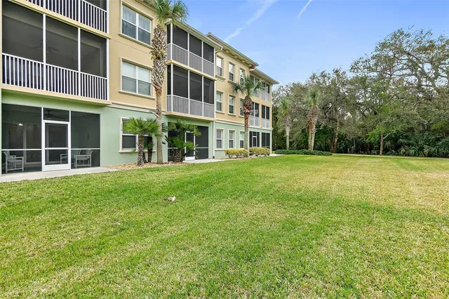 $2,200 | 1000 Canopy Walk Lane, Unit 1013, Palm Coast, FL 32137