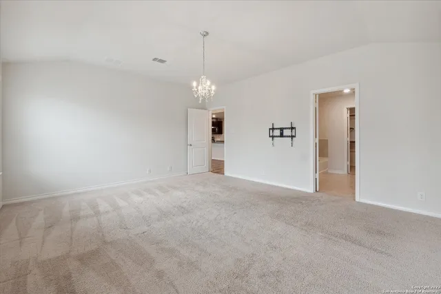 $2,100 | 208 Washita River, Cibolo, TX 78108