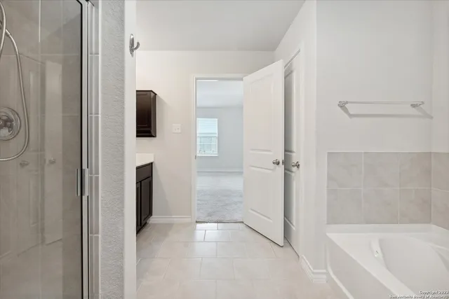 $2,100 | 208 Washita River, Cibolo, TX 78108