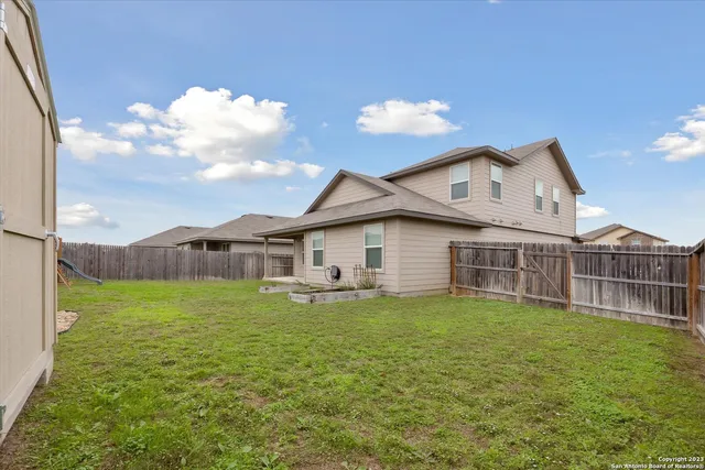$2,100 | 208 Washita River, Cibolo, TX 78108