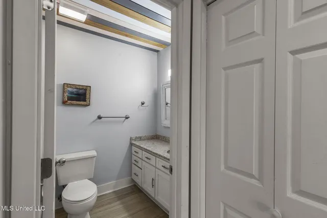 $375,000 | 107 Lakepointe Drive, Madison, MS 39110