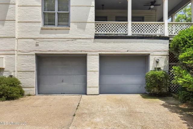 $375,000 | 107 Lakepointe Drive, Madison, MS 39110