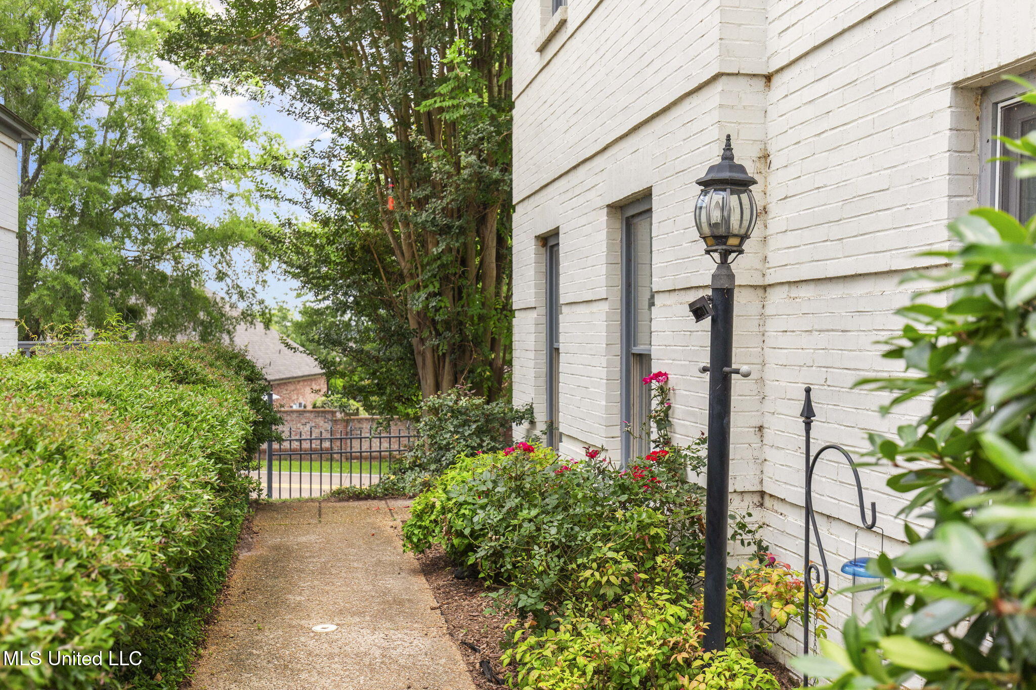 107 Lakepointe Drive Madison, MS 39110 - Photo 6 of 80 6-web-or-mls-107 Lakepointe-6