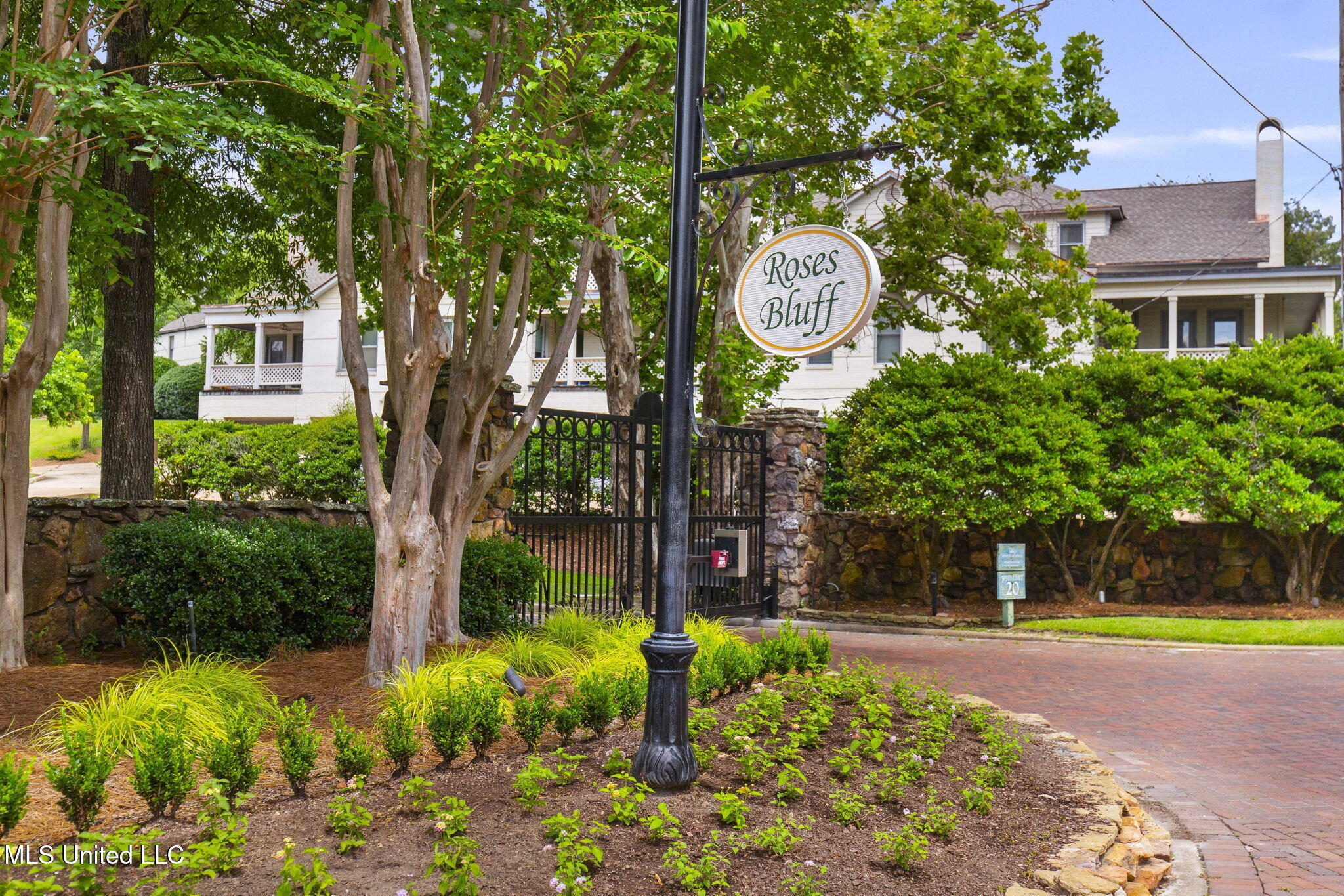 107 Lakepointe Drive Madison, MS 39110 - Photo 68 of 80 76-web-or-mls-107 Lakepointe-68