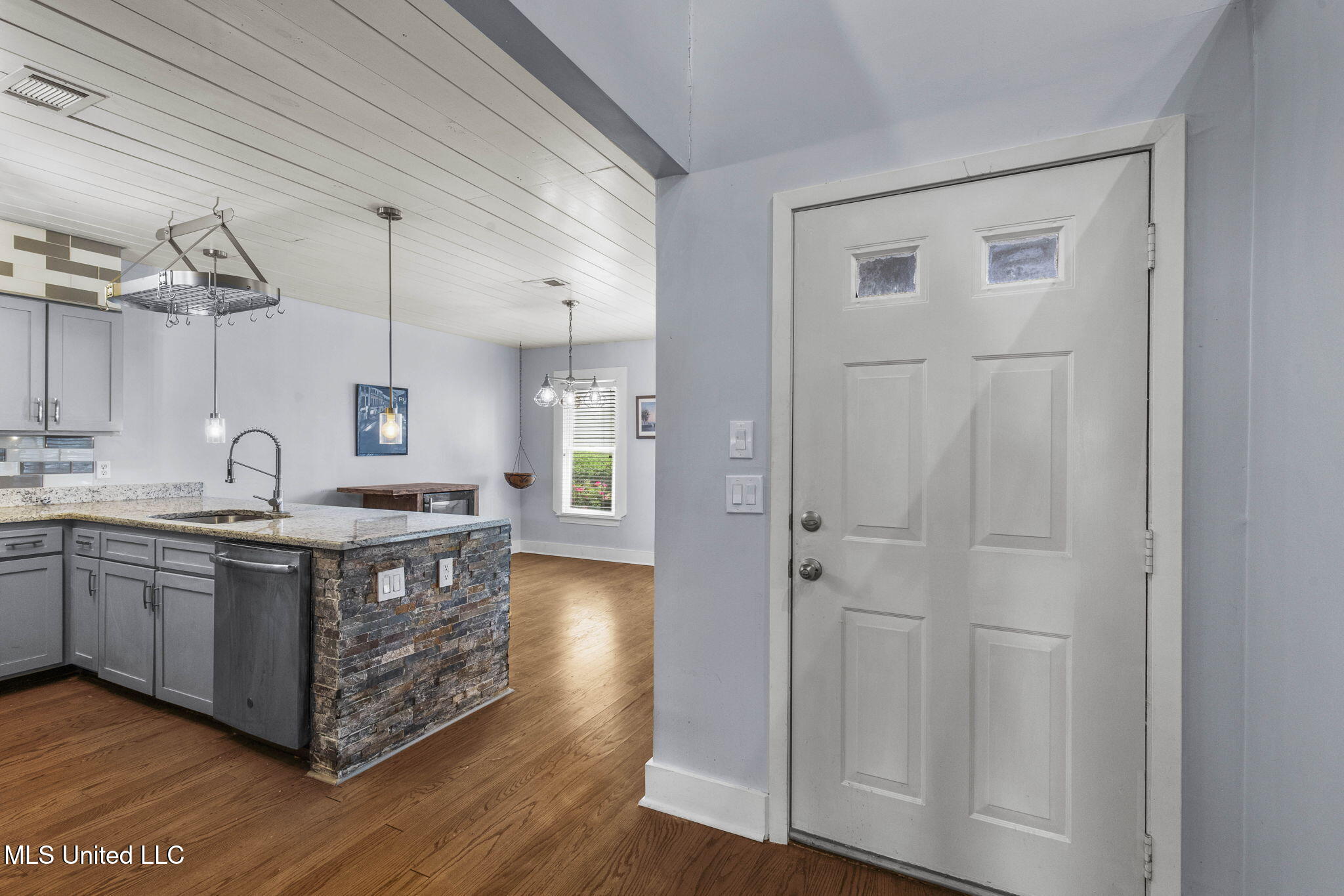 107 Lakepointe Drive Madison, MS 39110 - Photo 9 of 80 10-web-or-mls-107 Lakepointe-8