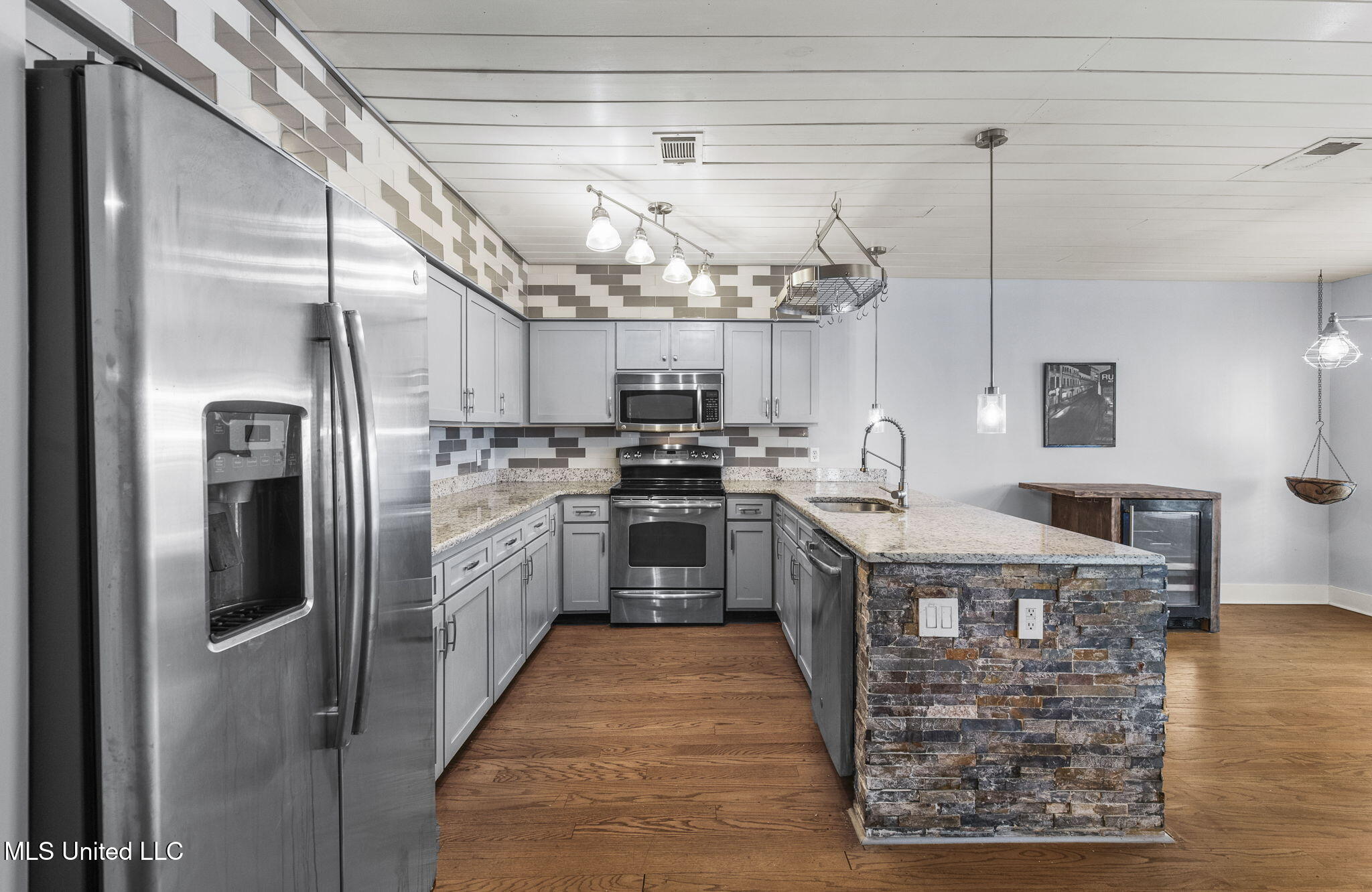 107 Lakepointe Drive Madison, MS 39110 - Photo 10 of 80 11-web-or-mls-107 Lakepointe-9