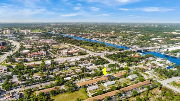 $1,950 | 1919 Doffer Lane, Unit 1933, Juno Ridge, FL 33408