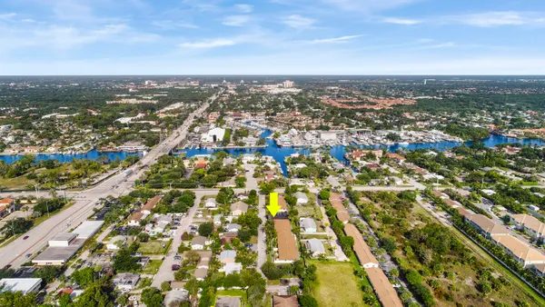 $1,950 | 1919 Doffer Lane, Unit 1933, Juno Ridge, FL 33408