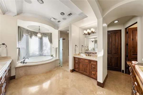 $3,750,000 | 43040 Vía Nariz, Temecula, CA 92590