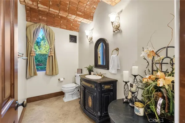 $3,750,000 | 43040 Vía Nariz, Temecula, CA 92590