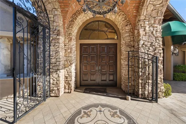 $3,750,000 | 43040 Vía Nariz, Temecula, CA 92590