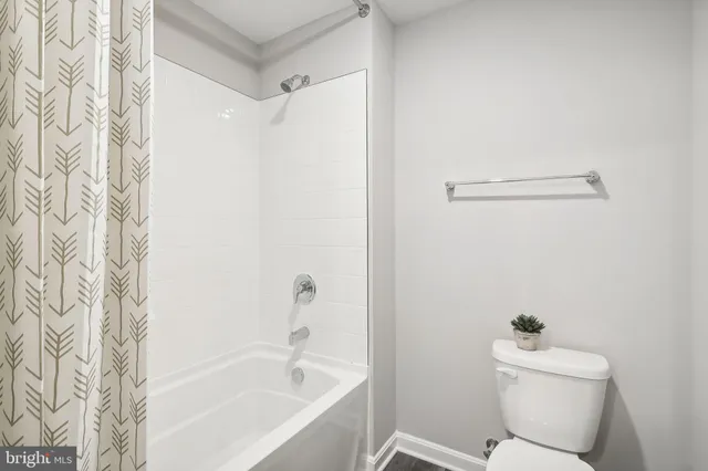 $529,990 | 137 Woodford Drive, Stephens City, VA 22655