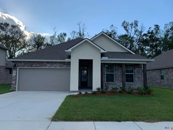 $329,900 | 7601 Trailview Drive, Gonzales, LA 70737