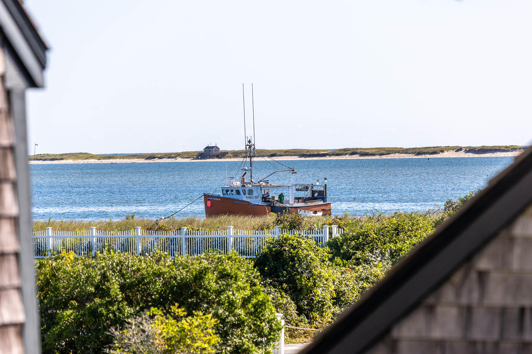 216 Shore Road Chatham, MA 02633 - Photo 3 of 88 598A2565
