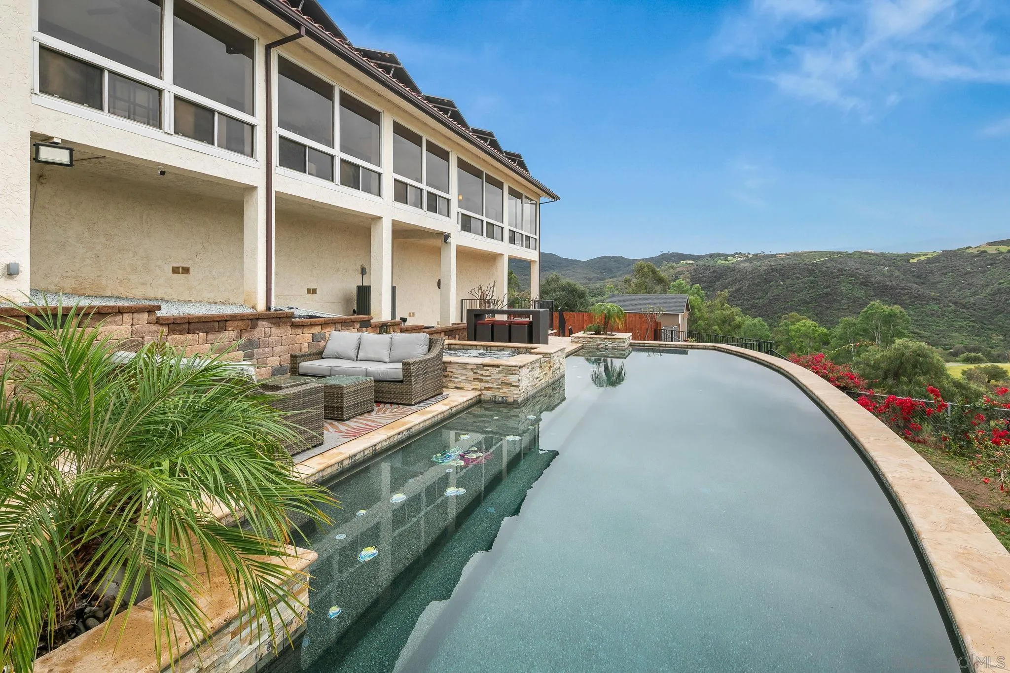 29509 Hoxie Ranch Road Vista, CA 92084 - Photo 16 of 71