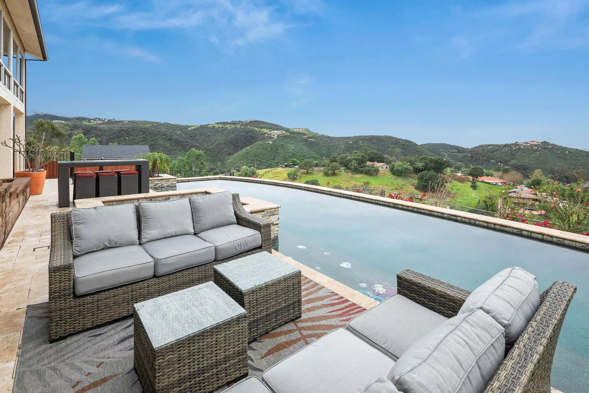 29509 Hoxie Ranch Road Vista, CA 92084 - Photo 19 of 71