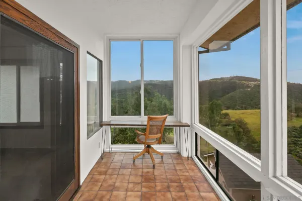 $1,749,000 | 29509 Hoxie Ranch Road, Vista, CA 92084