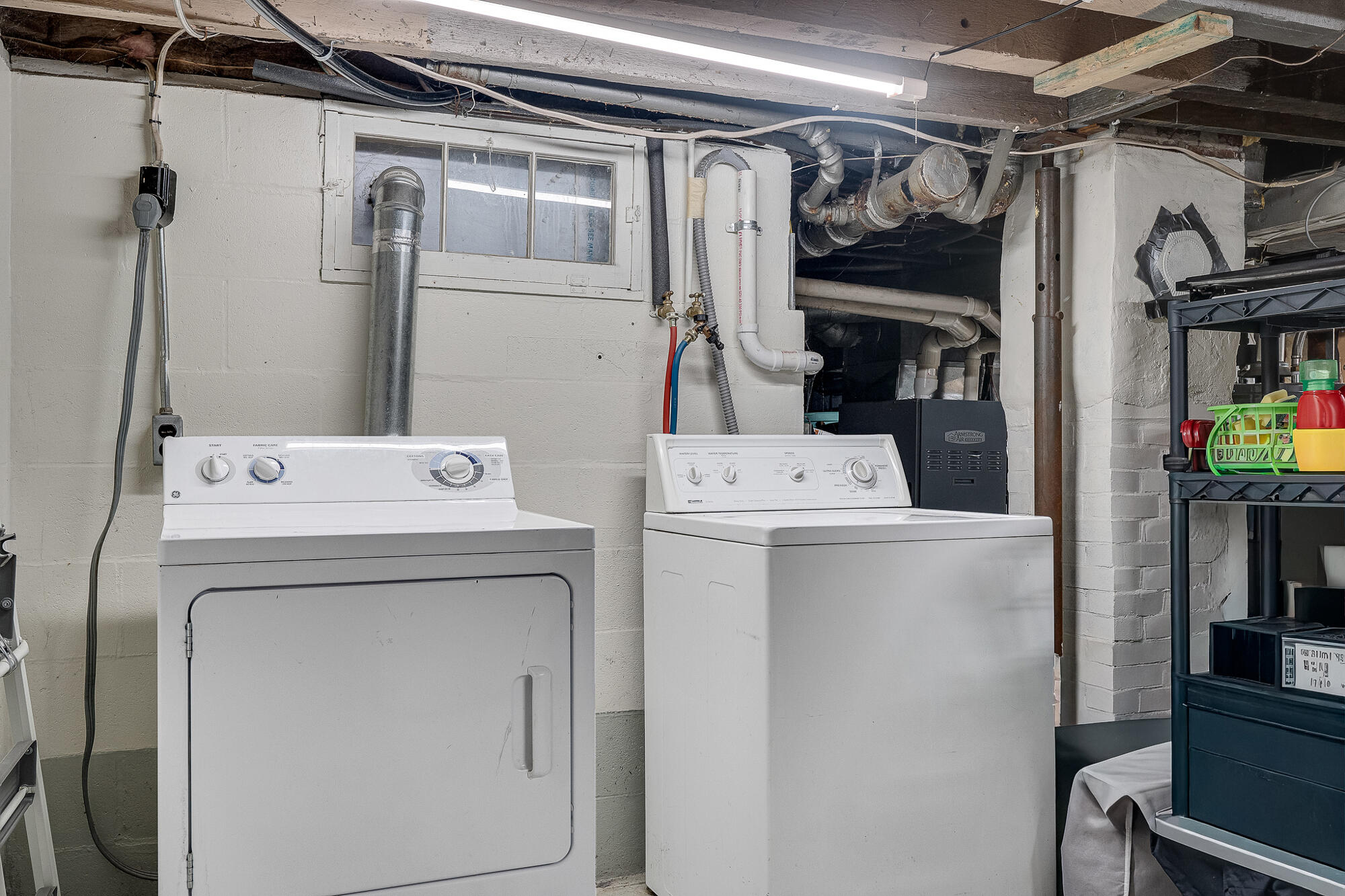 818 Long Court Sparta, WI 54656 - Photo 18 of 26 laundry