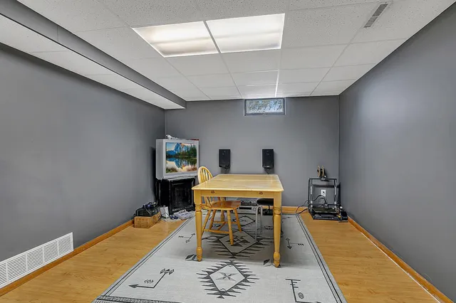 $274,900 | 630 Centre Street, Sauk Centre, MN 56378