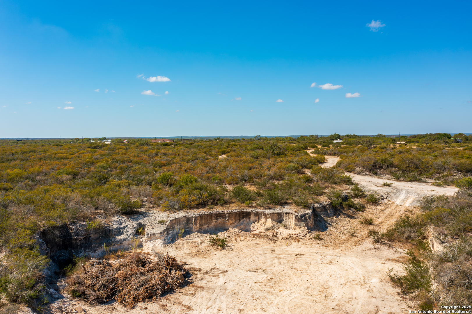 840 County Road 652 Devine, TX 78016 - Photo 9 of 9 a view of an ocean