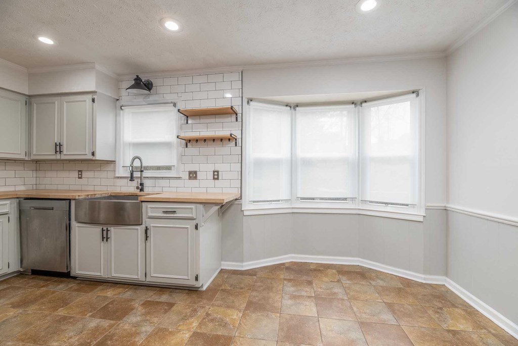 6037 Old Dominion Road Columbus, GA 31909 - Photo 14 of 32 Gallery Image 14