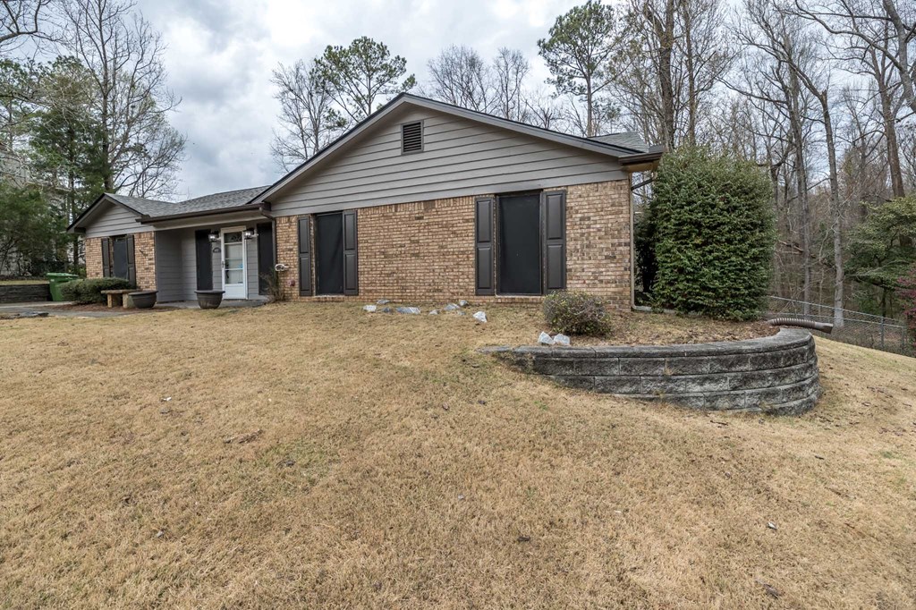 6037 Old Dominion Road Columbus, GA 31909 - Photo 2 of 32 Gallery Image 2