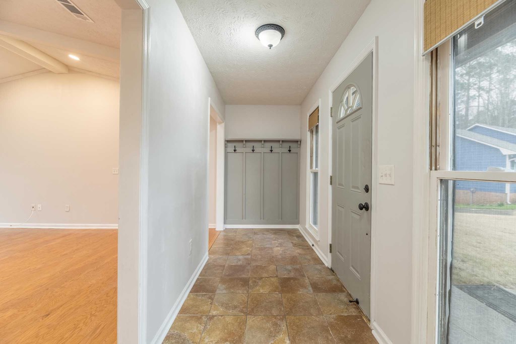 6037 Old Dominion Road Columbus, GA 31909 - Photo 5 of 32 Gallery Image 5