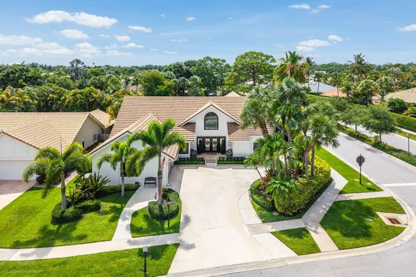 $2,199,000 | 2707 Biarritz Drive, Palm Beach Gardens, FL 33410
