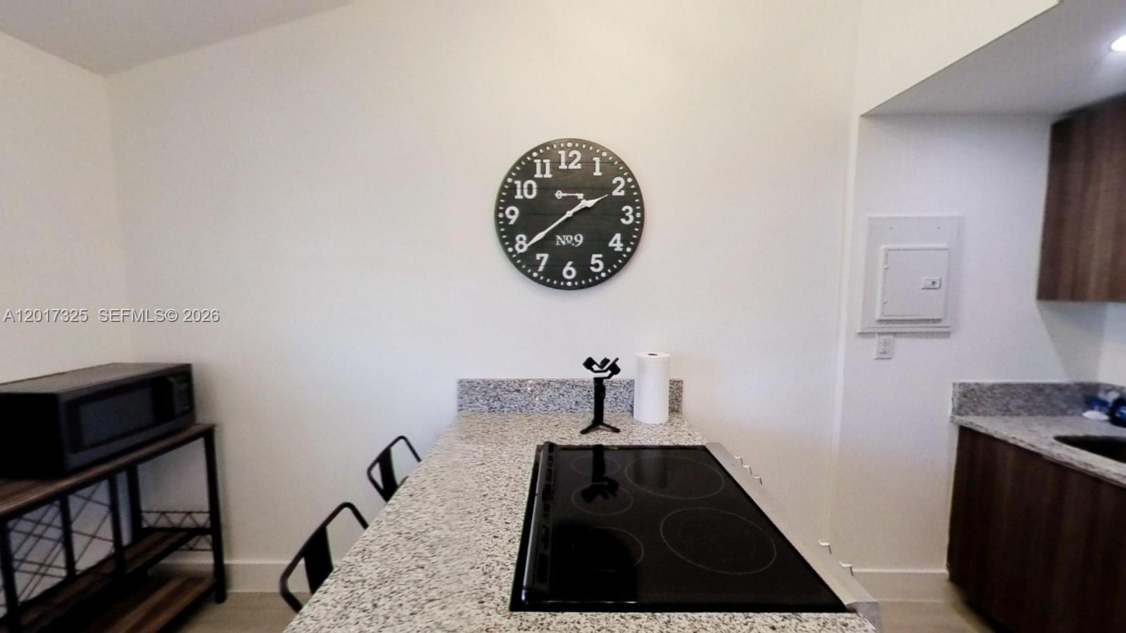 840 Southwest 7th Street, Unit 852 Miami, FL 33130 - Photo 2 of 11