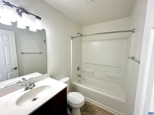 $1,625 | 835 Fountain Court, Unit B, Charlottesville, VA 22901