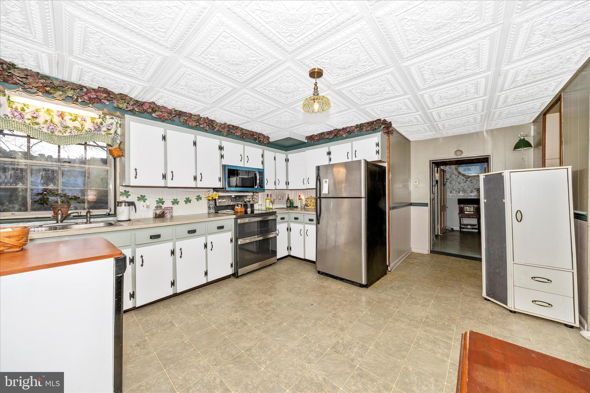 30 West Potomac Street Williamsport, MD 21795 - Photo 15 of 52 Kitchen