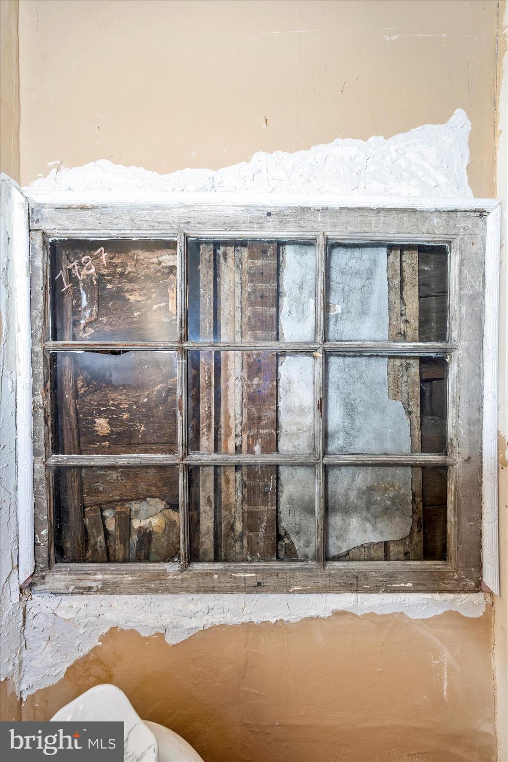 30 West Potomac Street Williamsport, MD 21795 - Photo 38 of 52 a black and white house with a outdoor space