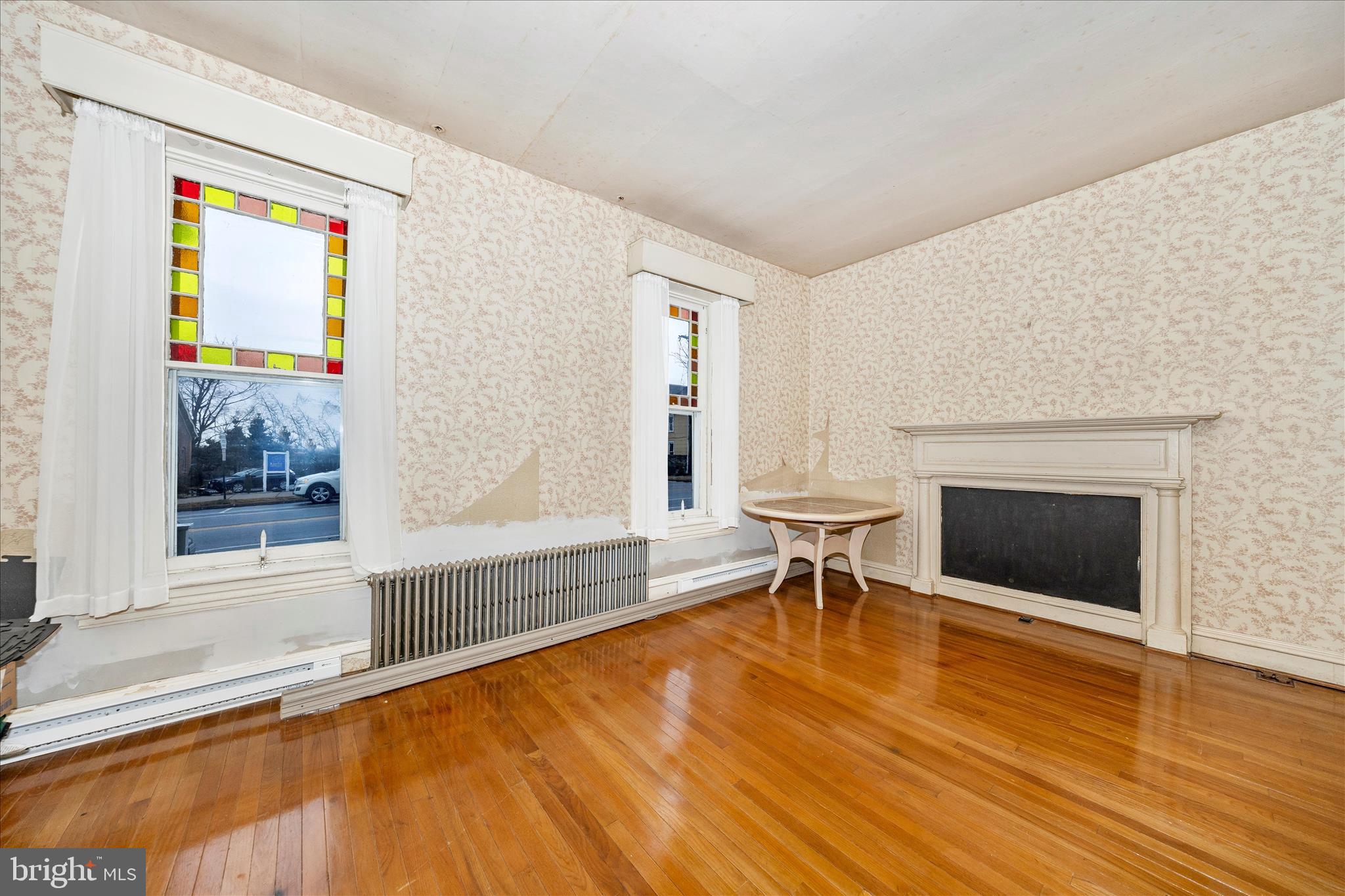 30 West Potomac Street Williamsport, MD 21795 - Photo 8 of 52 a view of a livingroom with furniture and a fireplace