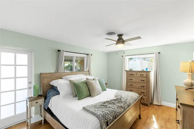 $779,900 | 1310 Southwest 57th Avenue, Plantation, FL 33317