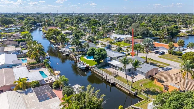 $779,900 | 1310 Southwest 57th Avenue, Plantation, FL 33317