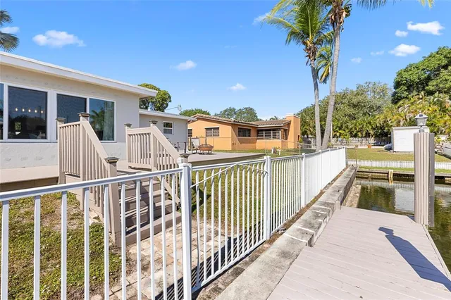 $779,900 | 1310 Southwest 57th Avenue, Plantation, FL 33317