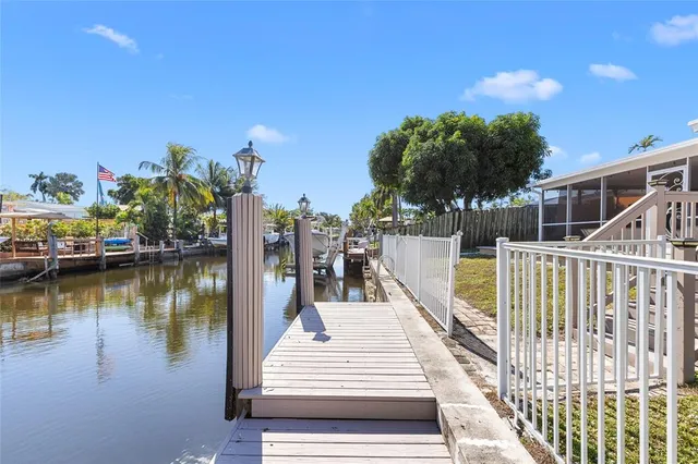 $779,900 | 1310 Southwest 57th Avenue, Plantation, FL 33317