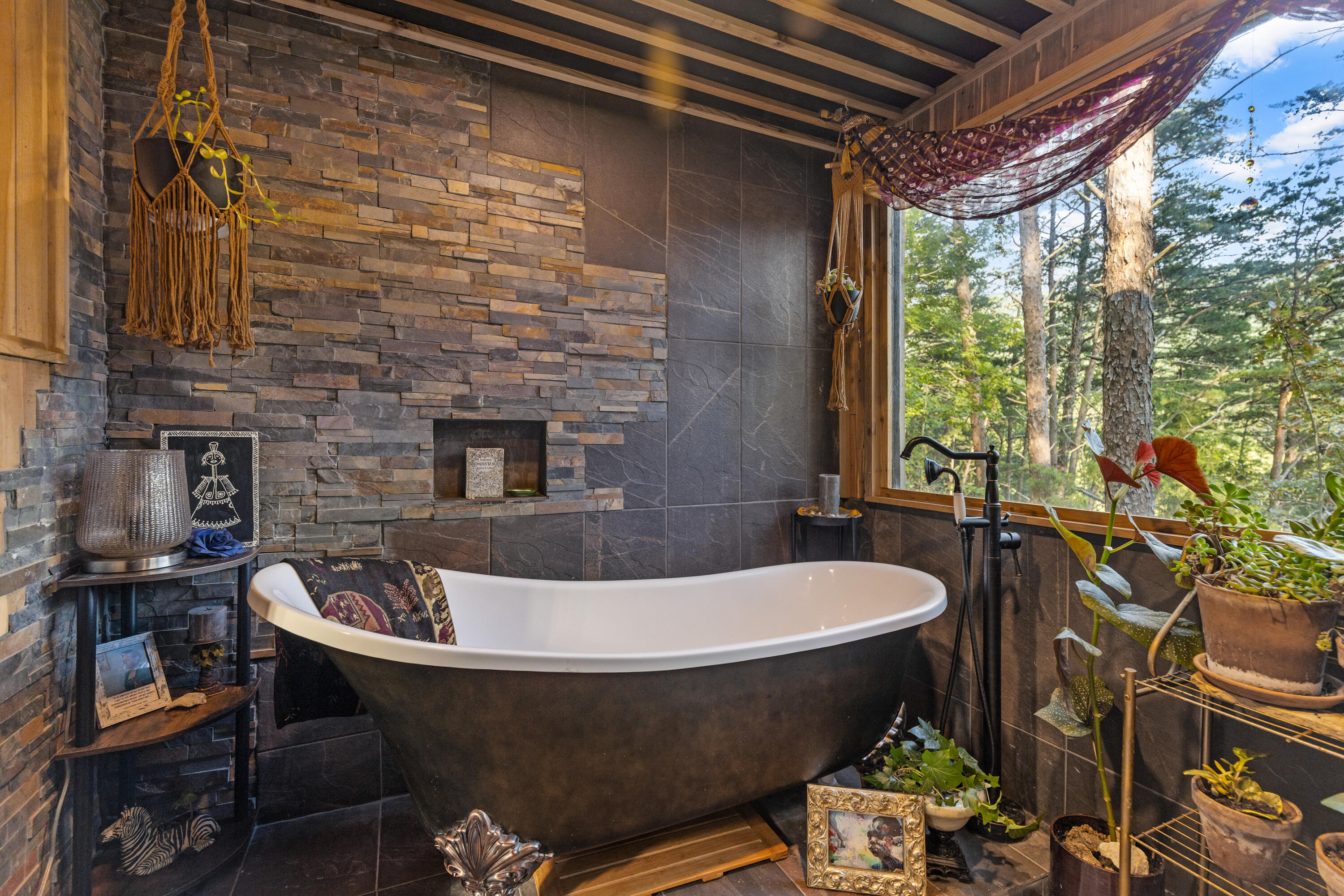 3584 Mason Road Rising Fawn, GA 30738 - Photo 27 of 84 Charm throughout